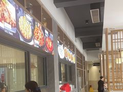 -严记小天府酸菜鱼(西四路店)