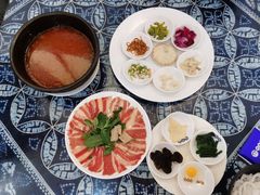 -桥香园过桥米线(国贸店)
