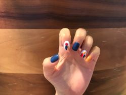 -纤指百魅美甲美睫