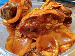 毛蟹炒年糕-顶特勒·黄鱼馆·特色菜(上海大世界店)
