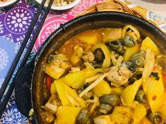 -丽丽三鲜螺蛳粉(田林路店)