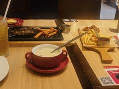 -必胜客(金高店)