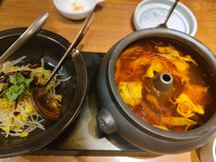 -云海肴·汽锅鸡·云南菜(天山百盛优客店)