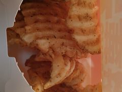 -麦当劳(哈西万达店)