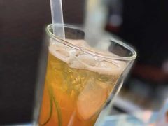 青梅碱性汽水-鼎泰丰(国贸商城店)