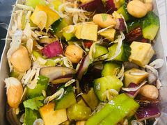 -泉哥小平房串店