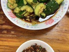 -苗侗地道红酸.酸汤鱼·酸汤牛肉