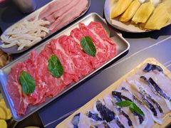 -由衷贵州酸汤牛肉火锅(新桥店)