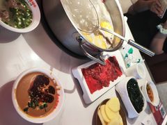 -花田里捞牛火锅(天润店)