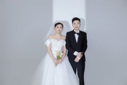 -苏菲雅婚纱摄影(宝应店)