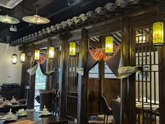 -聚汇三少·龙虾·中餐厅(莫邪路新天地店)