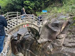 -鄣山大峡谷
