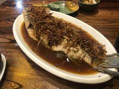 葱丝鱼-王明古法砂锅居(开化寺店)