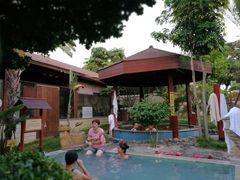 -金穗园温泉酒店