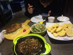 -青叶202都市餐厅(迪诺水镇店)