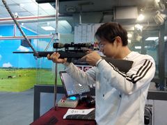-都市枪神实弹射击俱乐部