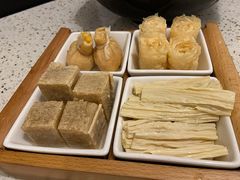-椰子营·椰子鸡火锅(万象里店)