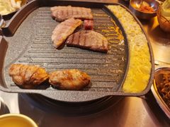 -阿亲家·韩式无限烤肉(花果园店)