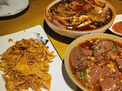 钵钵鸡-曾三娘翘脚牛肉