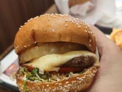 -The Habit Burger Grill 哈比特汉堡(世博店)
