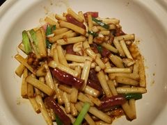 腊肠花生芽-茄子恰恰·新云南小炒(坪山益田店)