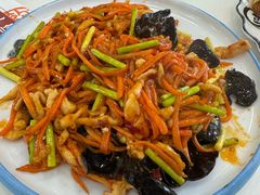 -李哥海鲜烧烤家常菜(孔雀城店)