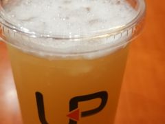 -西西弗书店&矢量咖啡(壹方购物中心店)