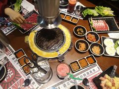 -青瓦炭韩潮烤肉(花园道店)