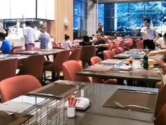-飨食汇全日制餐厅·昆山皇冠假日酒店(九方店)