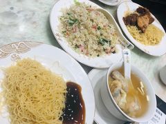 -麦奀云吞面世家 山顶店(山顶广场店)