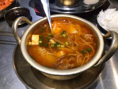 泡菜肥牛汤-本炙炭烤·蒲烧活鳗料理店(金沙洲店)