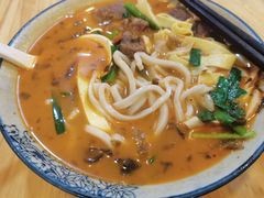 老酸菜牛肋条面-阿彬生炒牛肉面(解放路店)