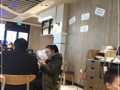 -必胜客(龙泉万达店)