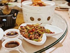 芹菜炒脆骨-王府井酒店(金桥港湾店)