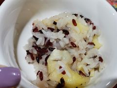 菠萝饭-曼回索姐妹傣家乐