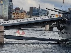 -阿芙乐尔号巡洋舰