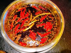 牛油红油锅-大龙传承火锅(太古里店)