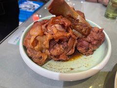 酱骨棒-东北哈尔滨酱骨头馆房掌柜铁锅炖