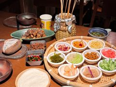 -包整·丝娃娃(一览甲秀楼风景店)