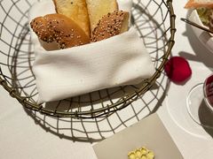 -Mogul Eatery·大亨餐酒馆