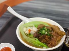 牛腩猪肠河粉-珍珍小食店(西华路店)