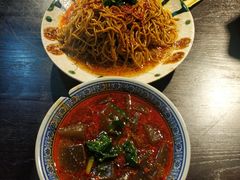 -蓝田九大碗民俗食府(蓝田店)