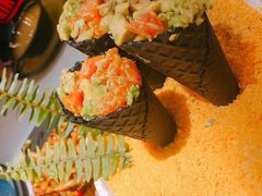 三文鱼牛油果-荟廷·晶萃(陆家嘴尚悦湾店)