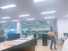 -上海永达奥诚奥迪4S店(申江路店)