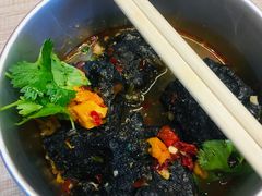 经典臭豆腐-自黑豆夫·臭豆腐夹馍(四海唐人街店)