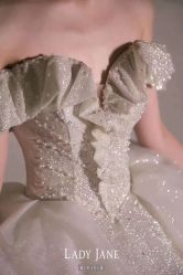 -Lady  Jane高端婚纱礼服馆