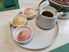 -悦得闲广式点心茶楼(蓝鲸世界店)
