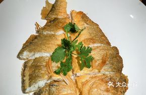Pan-fried Fujian Yellow Croaker