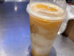 -喜茶(上海打浦桥日月光gelato lab+店)
