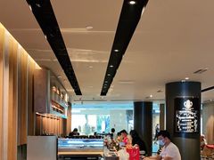 -星巴克臻选(济南恒隆店)